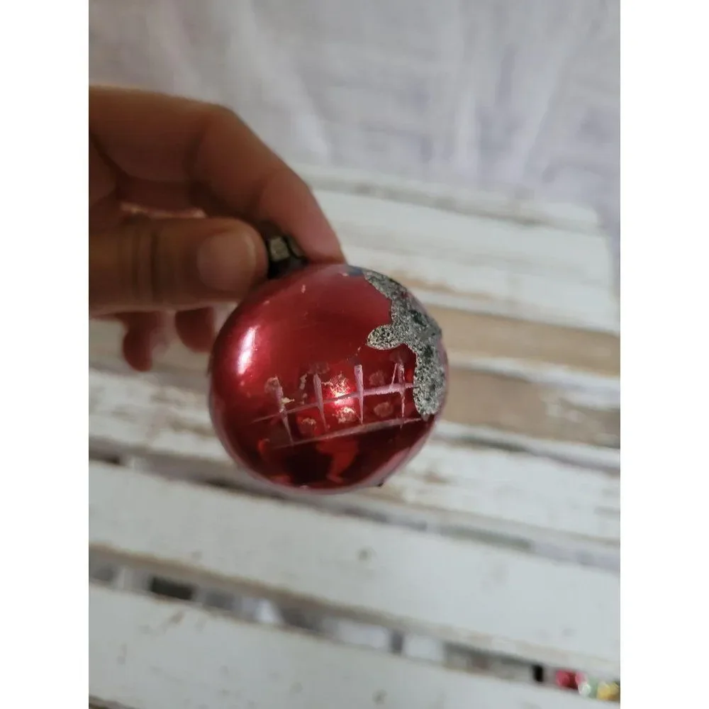 Vintage red ball snowman ornament Xmas holiday tre‎